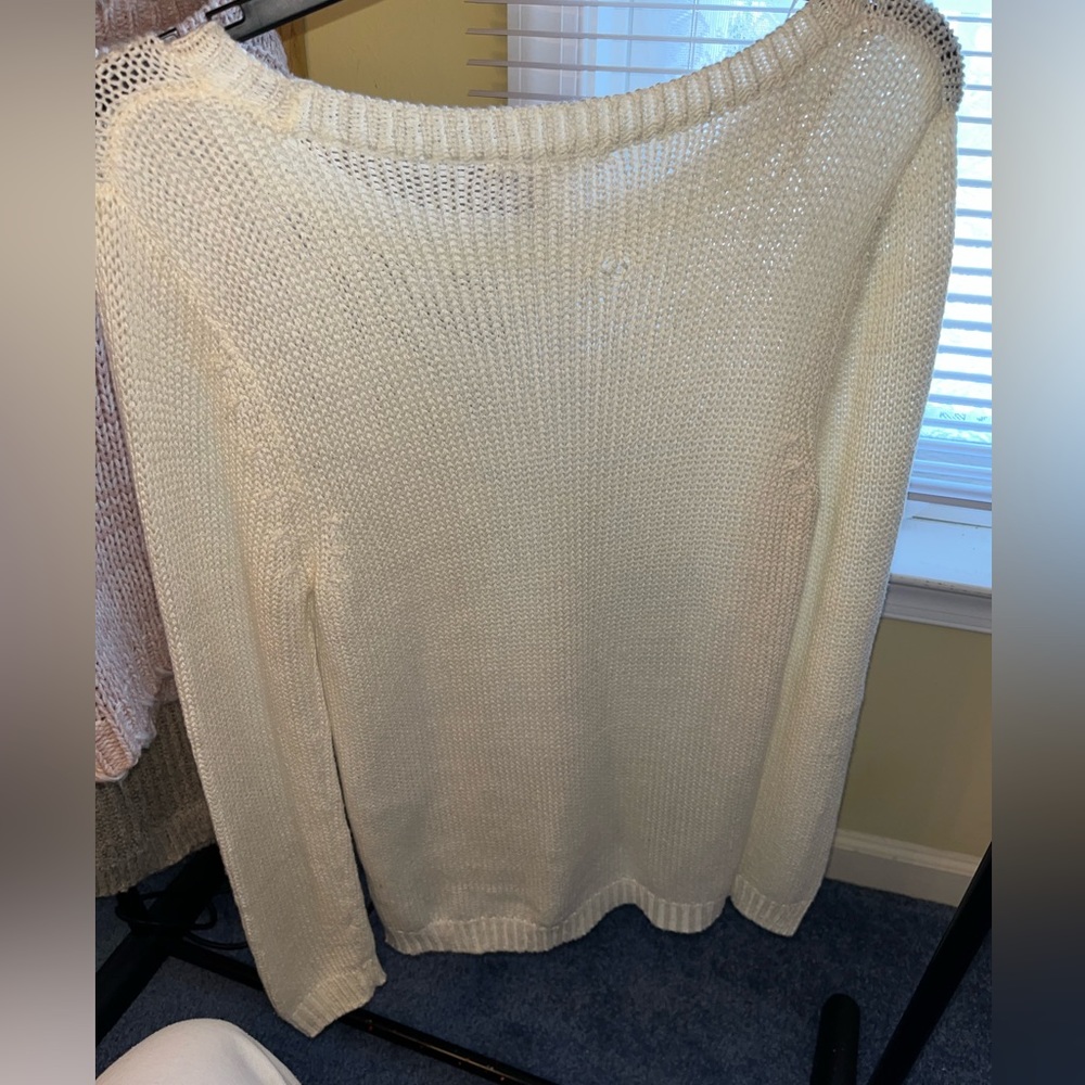 Xai Women’s Medium White Sweater- *NEVER WORN* - Picture 5 of 8